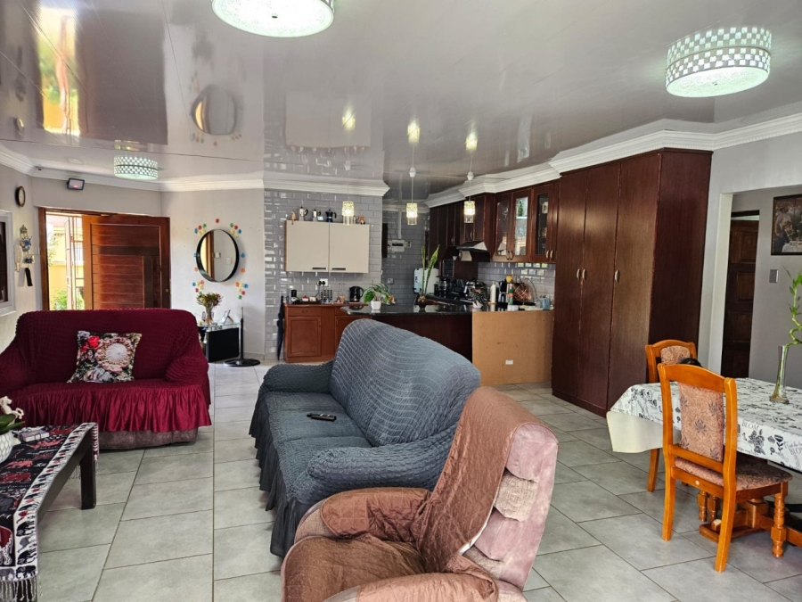 3 Bedroom Property for Sale in Hillcrest Northern Cape